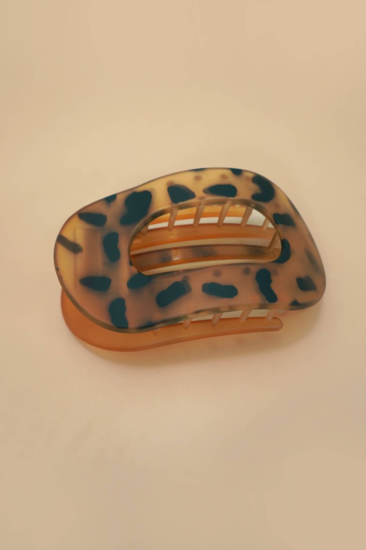 Jumbo Flat Oval Claw Clip