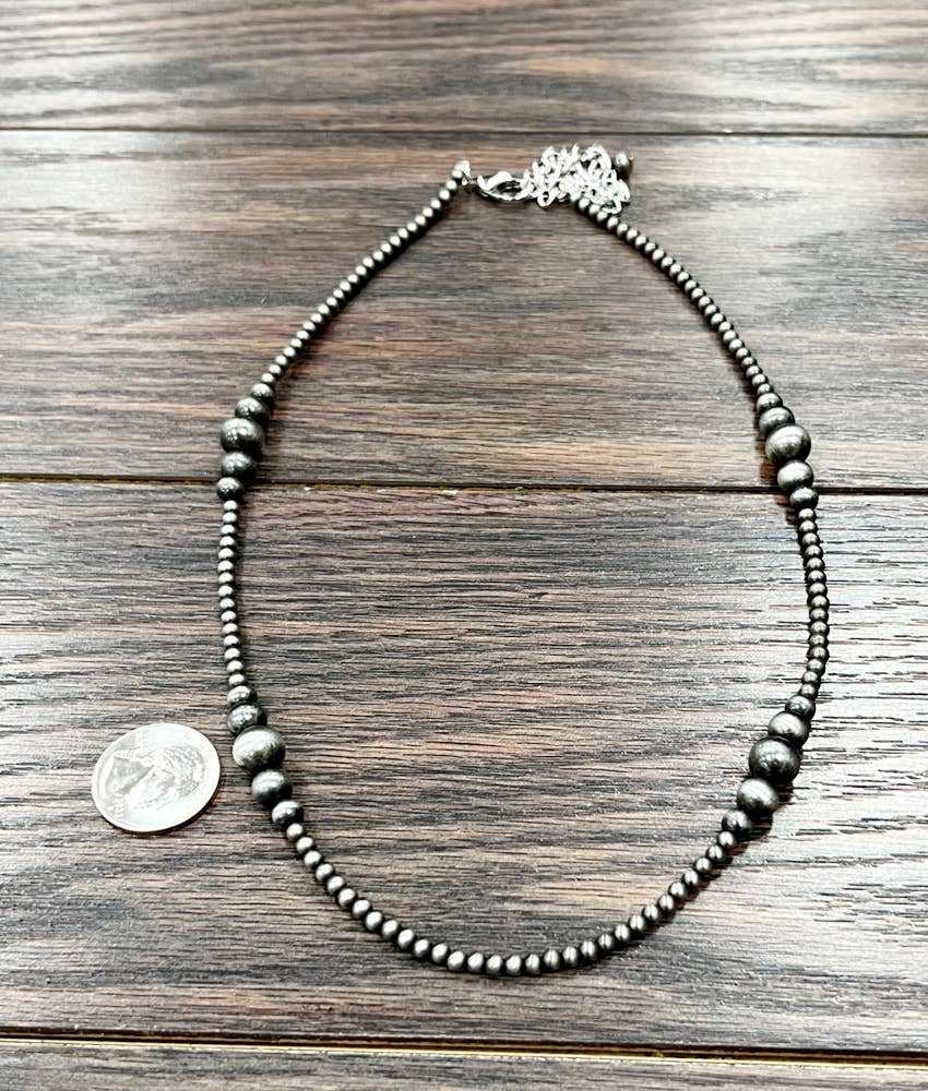 22" Clustered Western Bead Necklace