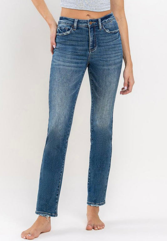 Vervet Slim Straight in Medium Wash