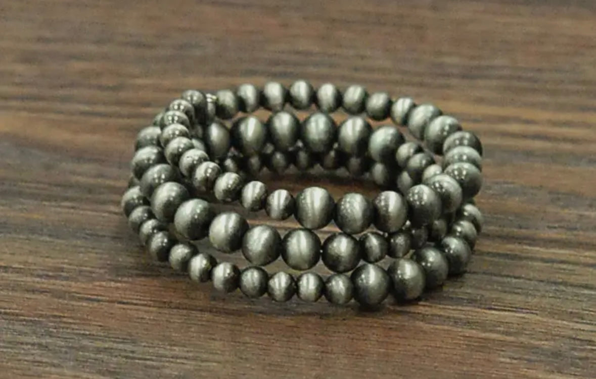 Navajo Pearl Wrap Bracelet (Faux)