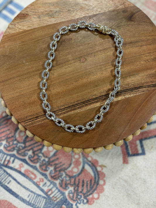 Two Tone Magnetic Chain