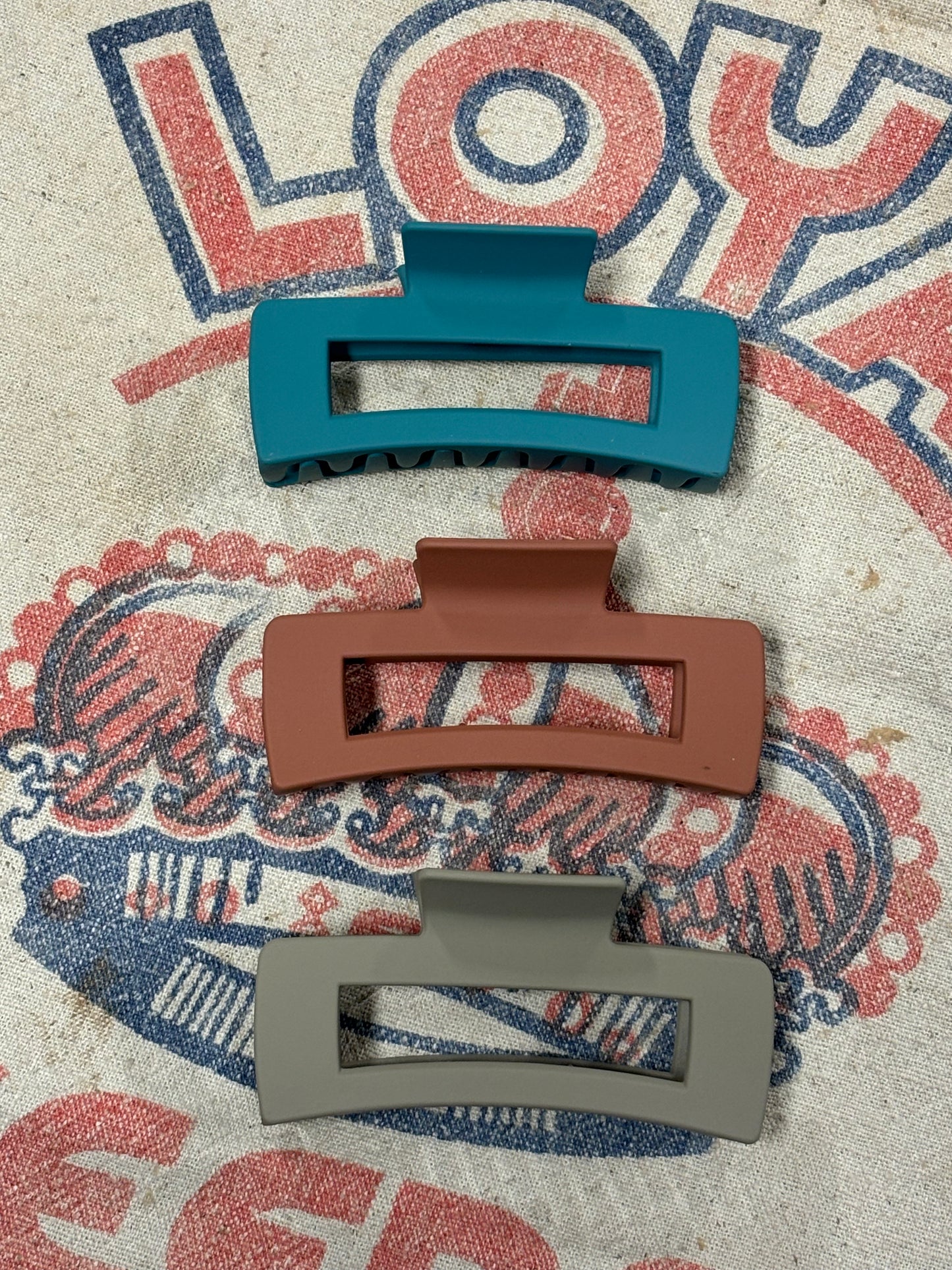 Large Matte Claw Clip 4.25inch