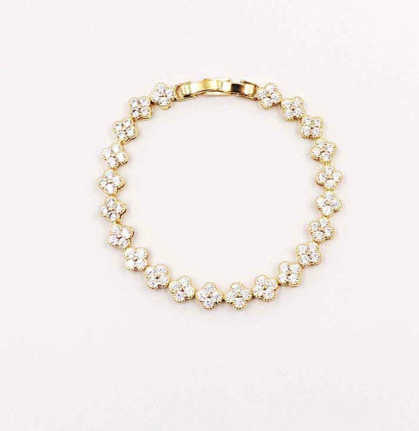 Crystal Clover Tennis Bracelet 7.5" Bracelet
