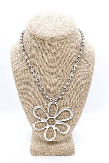 Flower Outline Silver Chain Necklace